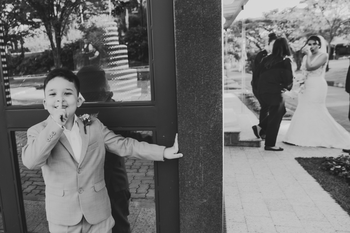 Entrada de noiva com o pai na cerimônia em no Espaço da Lenda Brasília Df  Brasília Df