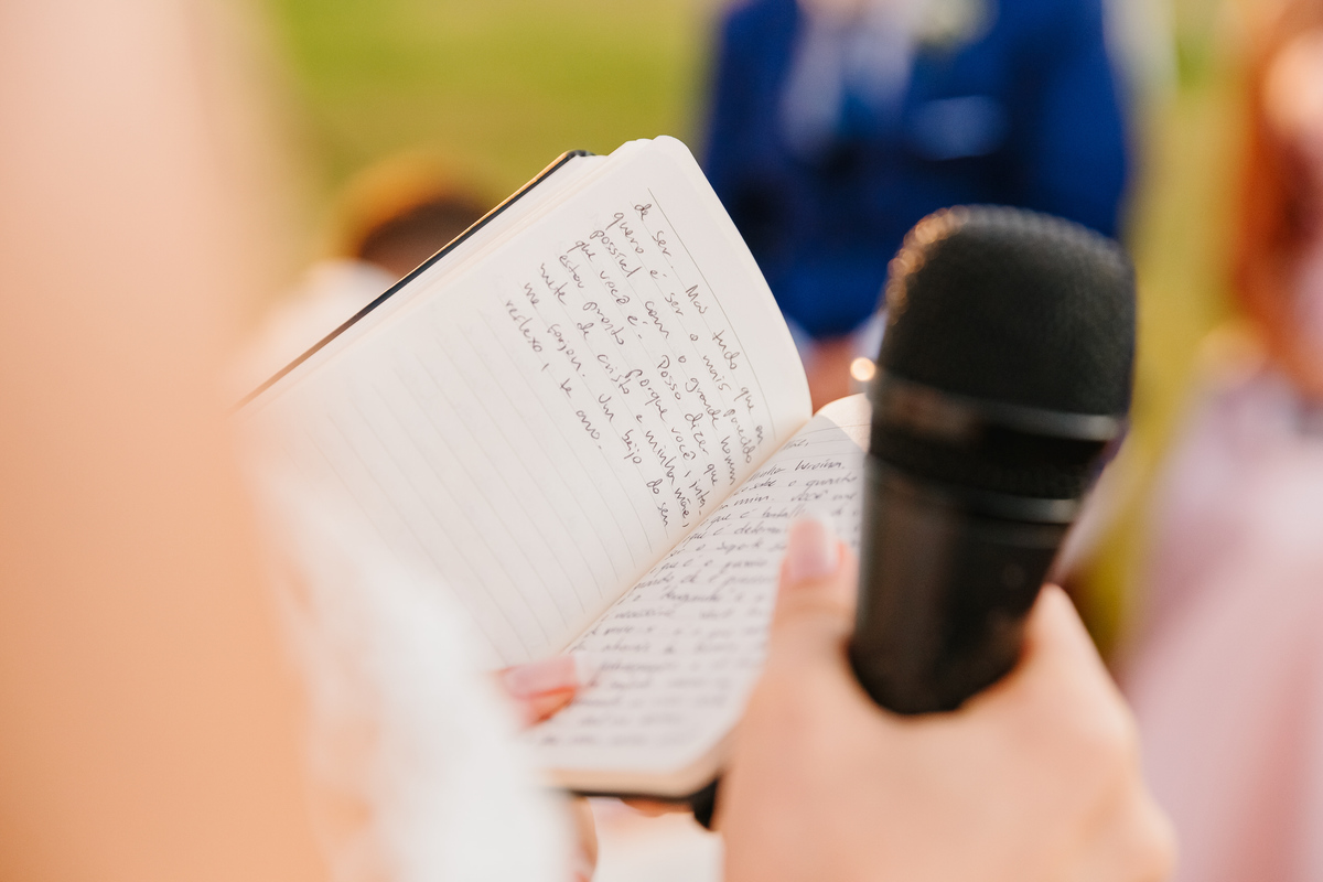Cerimônia de lava pés em casamento na fotografia profissional de casamento no Espaço da Lenda Brasília Df