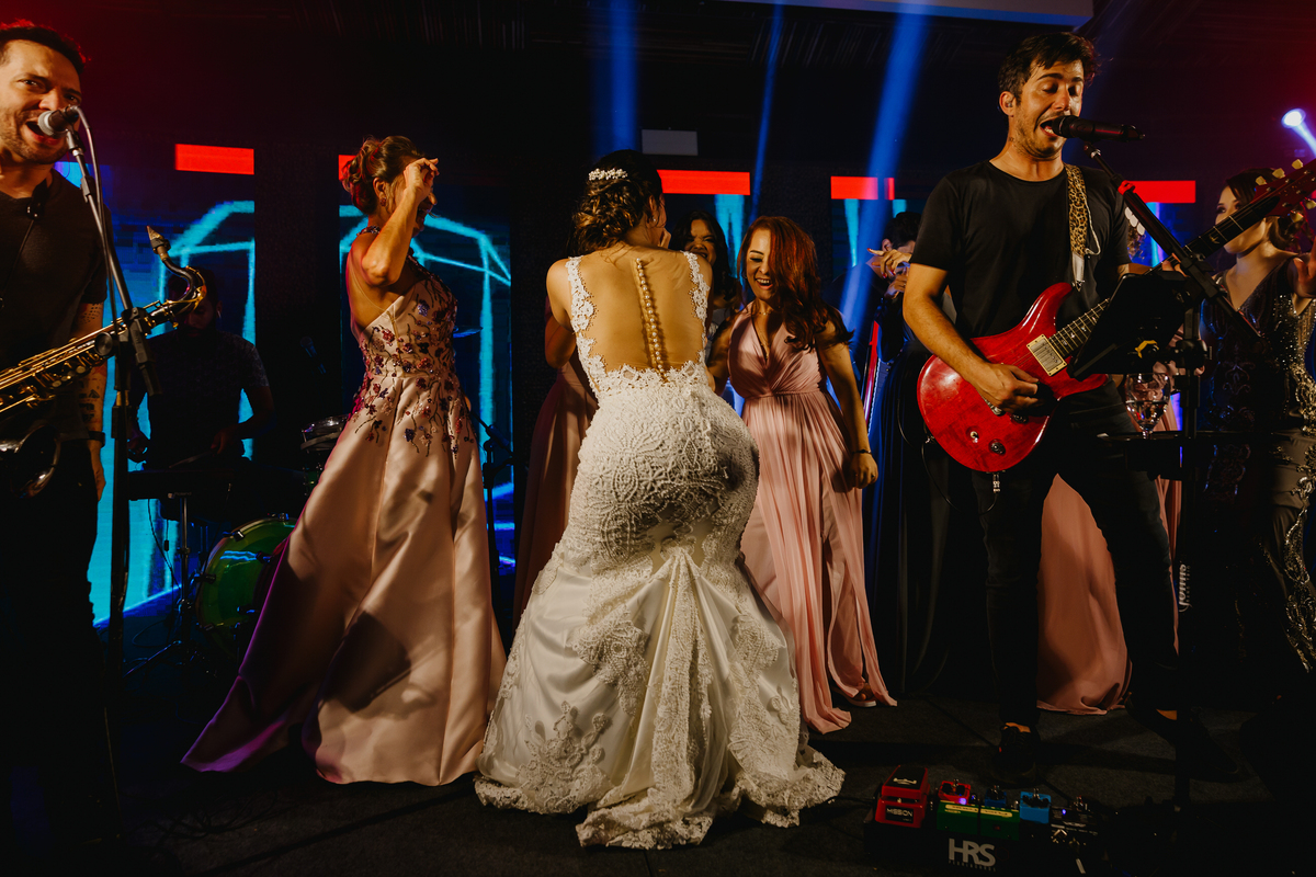 Pista de dança em festa de casamento clássico no Salão de festas no Espaço da Lenda fotógrafo profissional Brasília Df