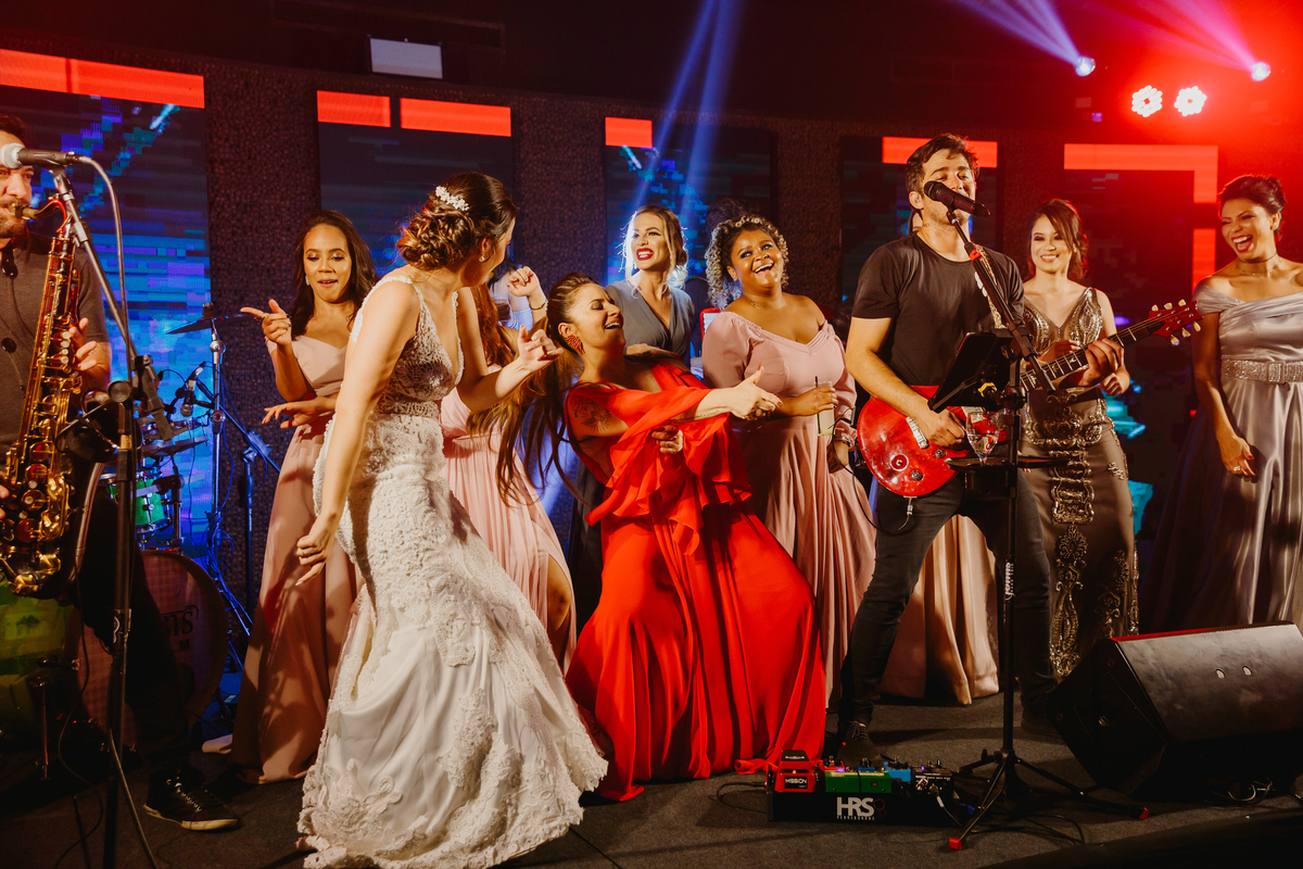Pista de dança em festa de casamento clássico no Salão de festas no Espaço da Lenda fotógrafo profissional Brasília Df