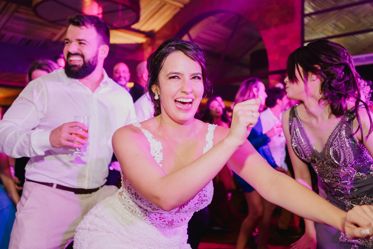 Pista de dança em festa de casamento clássico no Salão de festas no Espaço da Lenda fotógrafo profissional Brasília Df