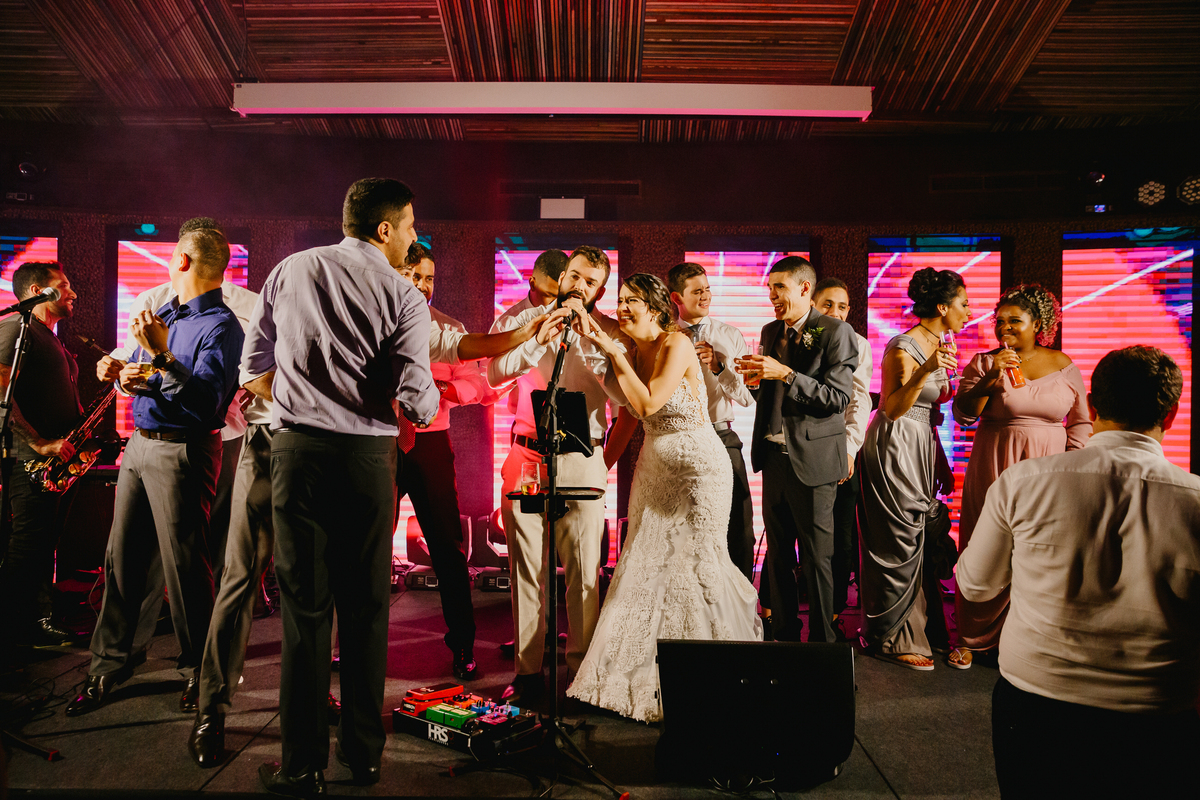 Pista de dança em festa de casamento clássico no Salão de festas no Espaço da Lenda fotógrafo profissional Brasília Df