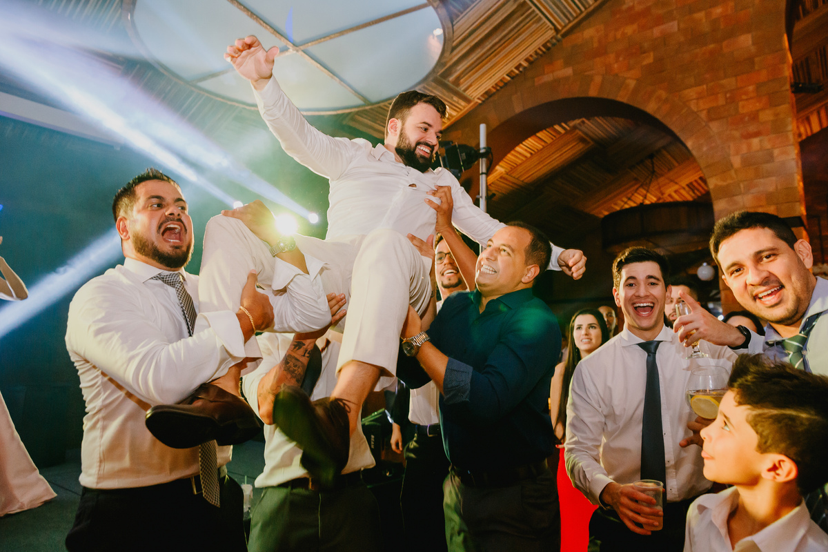 Pista de dança em festa de casamento clássico no Salão de festas no Espaço da Lenda fotógrafo profissional Brasília Df