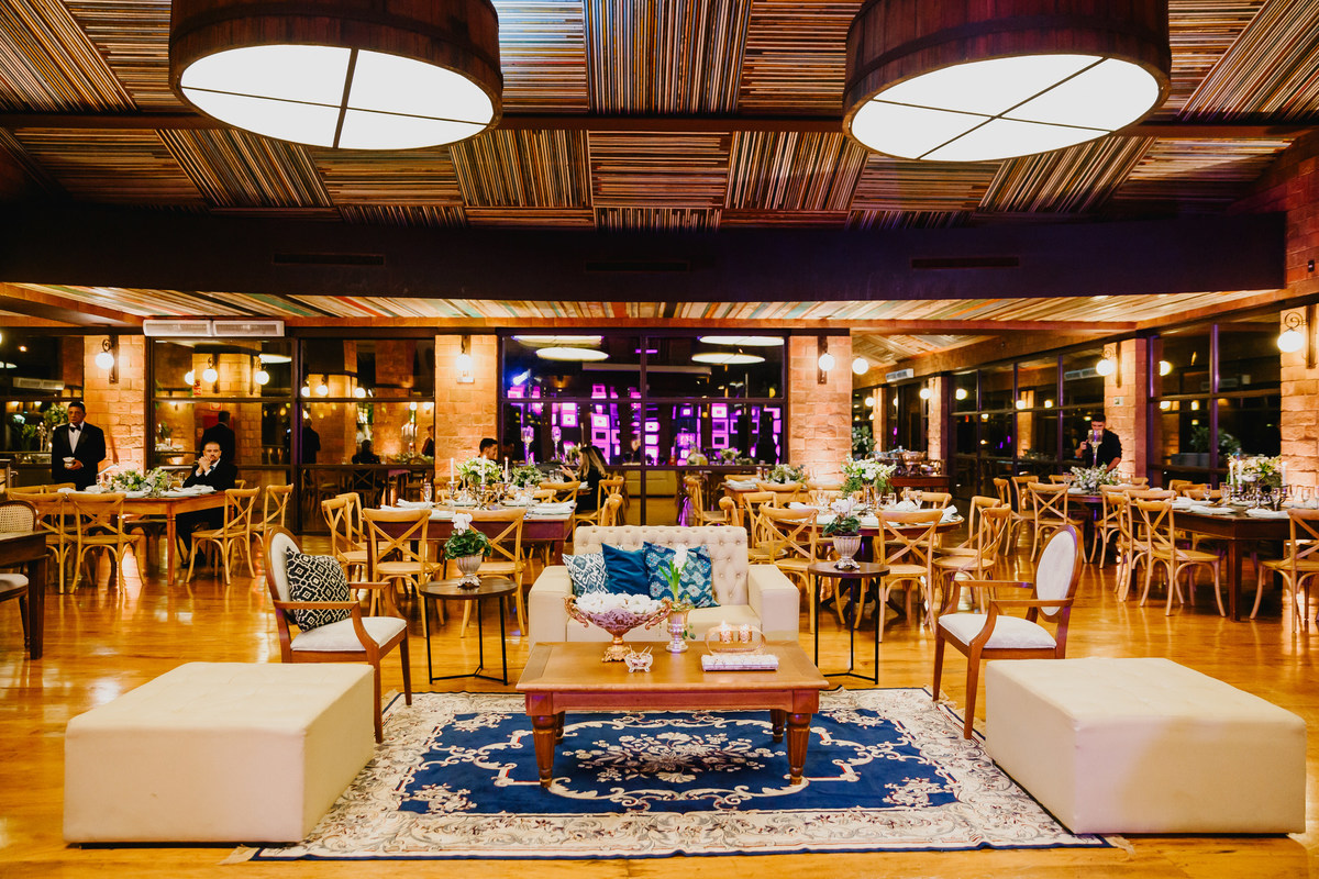 Decoração rústico chique em festa de casamento no Salão no Espaço da Lenda Brasília Df Por Karin Von Glehn