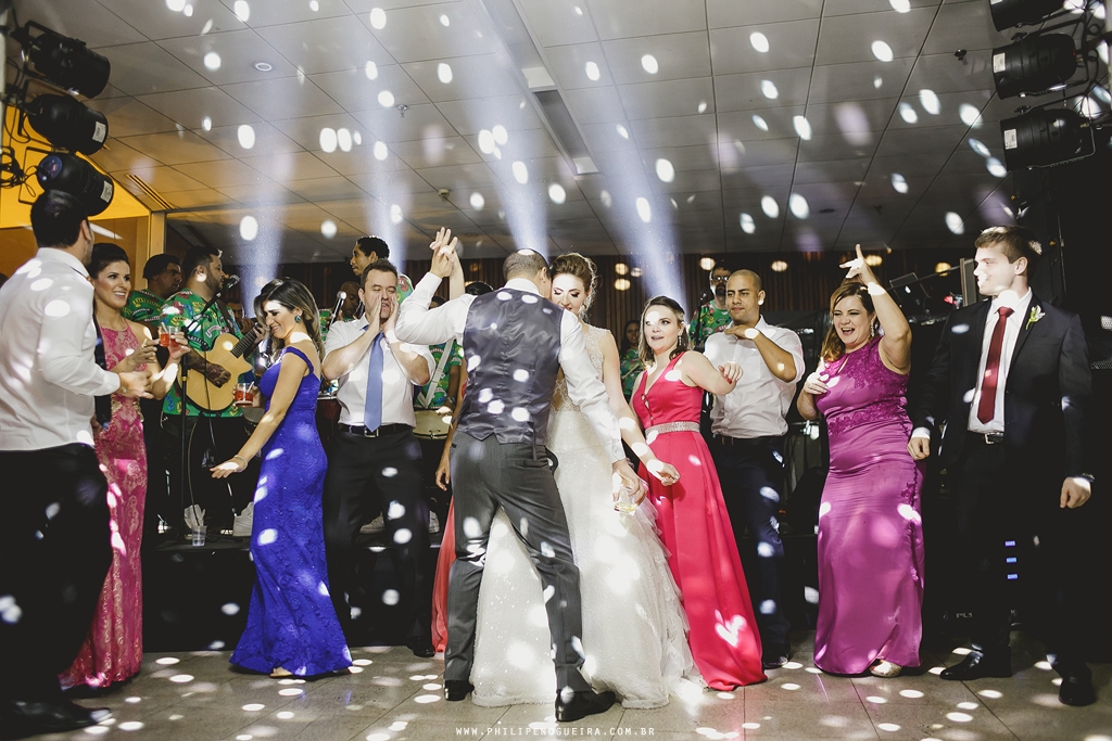Fotografo de Casamento Brasília Df, Fotografo Profissional, Casamento no Brasília Palace Hotel, Casamento no pôr do sol, Fernando Peixoto, Bem-Feito Cabelo e Maquiagem Noivas, Banda Carnavalia.