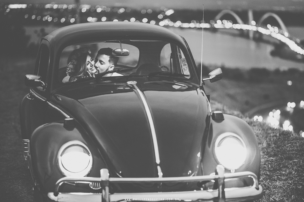 Ensaio de Casal em Brasília, Ensaio Romântico, Ensaio Fotográfico, Prévia, Ensaio com carro, Fotografo de Casamento Brasília, Fotografo Ensaio Brasília, Ponte Jk, Fotografo Profissional.