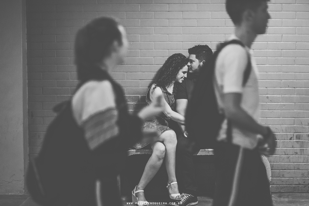 Ensaio de Casal em Brasília, Ensaio de Noivos, Ensaio Romântico, Prévia Romântica, Ensaio na escola, Fotografo de Casamento Brasília DF, Colégio Militar de Brasília, Praça dos cristais Df.