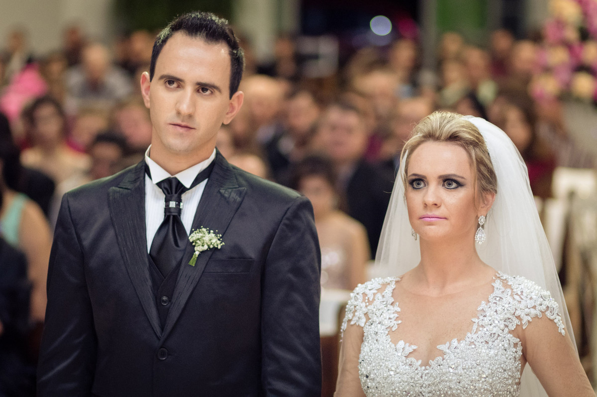 Lindos noivos. Casamento Tamires e Cleber em Petrolândia. Fotografia de Eduardo Pasqualini, fotógrafo de casamentos e ensaios em Rio do Sul, Santa Catarina.