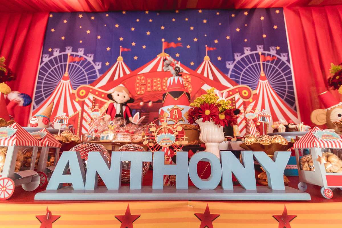 Letra caixa Anthony Aniversario infantil Anthony Casa Bela Aliança Eventos Fotografia Eduardo Pasqualini Fotógrafo profissional em Rio do Sul, Santa Catarina, Brasil. Sanny e Jon Mesquita.