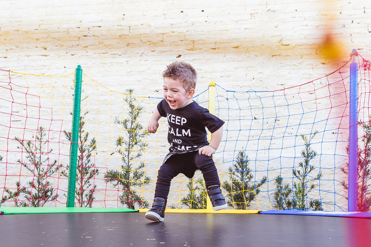 Pulando Aniversario infantil Anthony Casa Bela Aliança Eventos Fotografia Eduardo Pasqualini Fotógrafo profissional em Rio do Sul, Santa Catarina, Brasil. Sanny e Jon Mesquita.