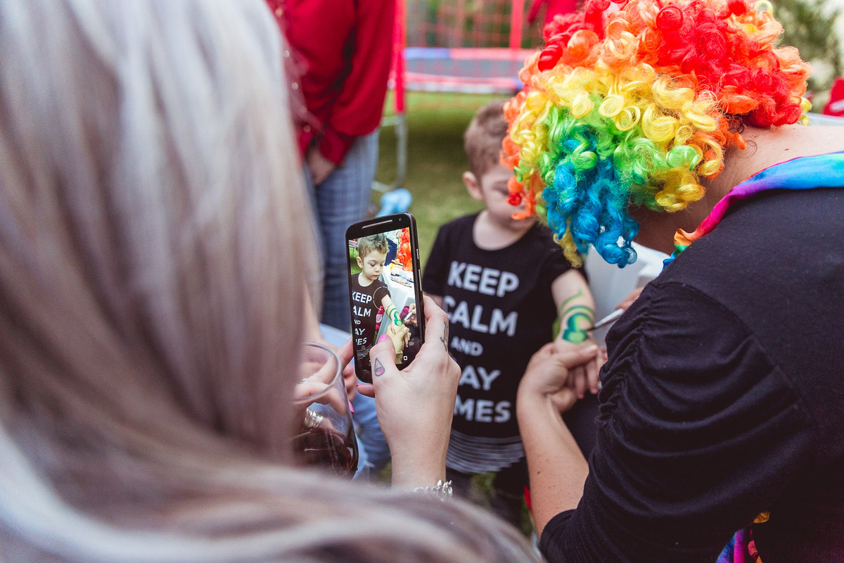 Pintura corporal em Crianças Aniversario infantil Anthony Casa Bela Aliança Eventos Fotografia Eduardo Pasqualini Fotógrafo profissional em Rio do Sul, Santa Catarina, Brasil. Sanny e Jon Mesquita.