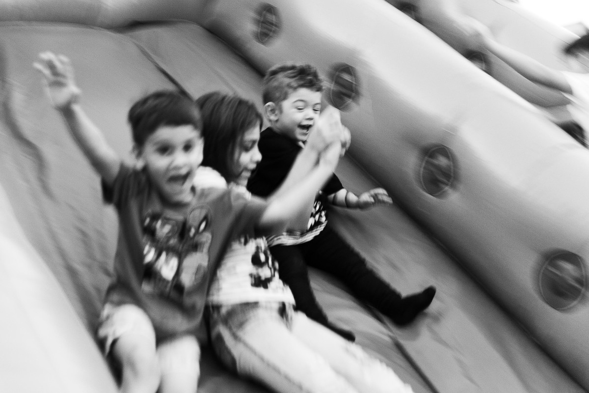 Inflável Aniversario infantil Anthony Casa Bela Aliança Eventos Fotografia Eduardo Pasqualini Fotógrafo profissional em Rio do Sul, Santa Catarina, Brasil. Sanny e Jon Mesquita.