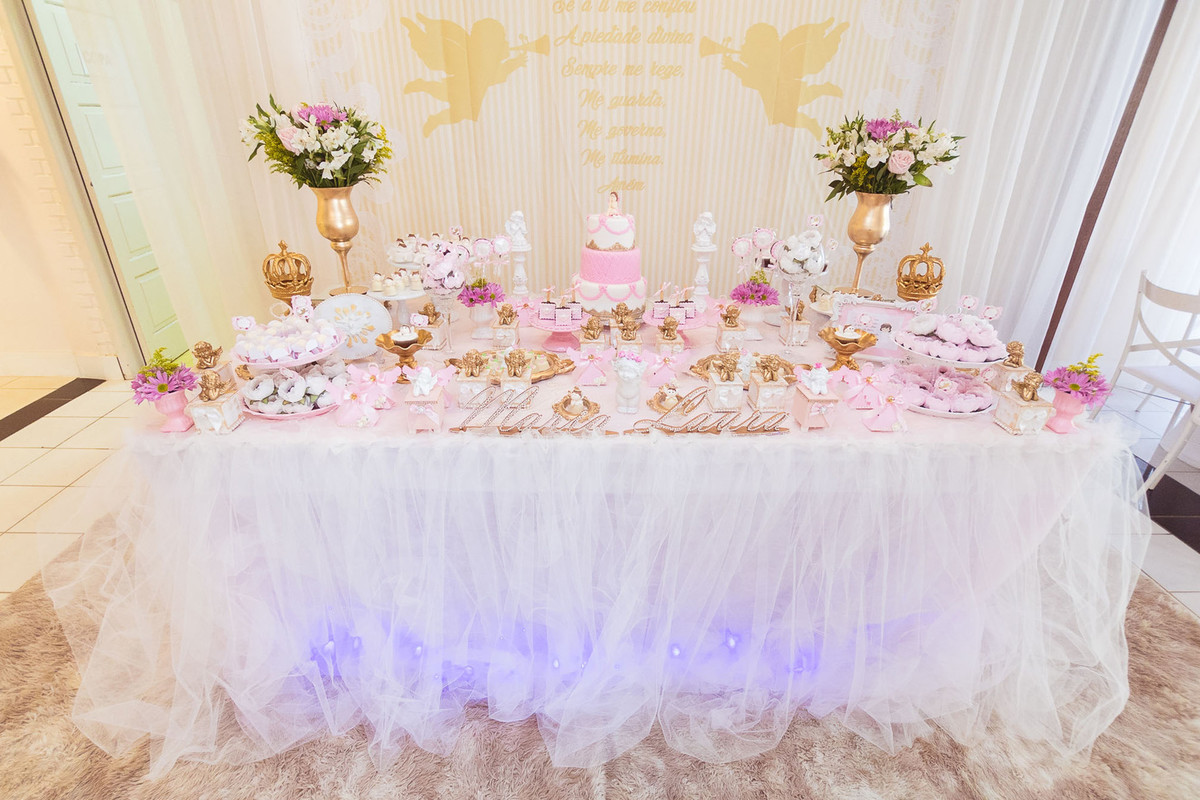 Decoração. Batizado Maria Laura. Casa de Eventos Bela Aliança. Fotografia de Eduardo Pasqualini, fotógrafo em Rio do Sul, Santa Catarina.