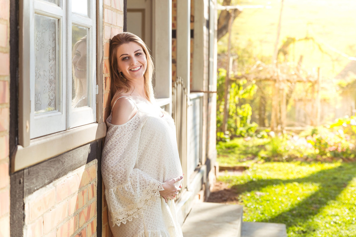 Luana Ensaio Gestante Luana e Eziel Trombudo Central. Fotografia de Eduardo Pasqualini, fotógrafo de casamentos e ensaios em Rio do Sul, Santa Catarina.