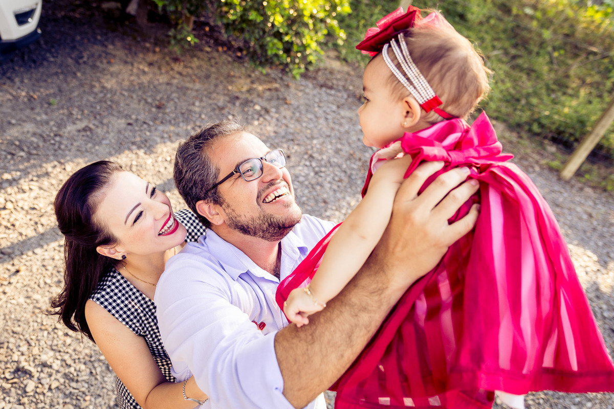 Nossa linda Bebê. Um aninho da Maria Laura. Sede da OAB. Fotografia de Eduardo Pasqualini, fotógrafo de familia e infantil em Rio do Sul, Santa Catarina.
