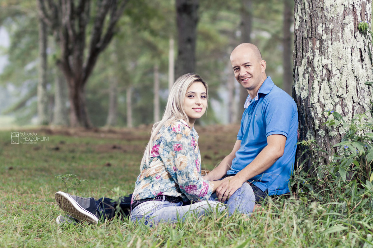 Casal Marcos e Ana. Fotografia de Eduardo Pasqualini, fotógrafo de casamentos e ensaios em Rio do Sul, Santa Catarina.