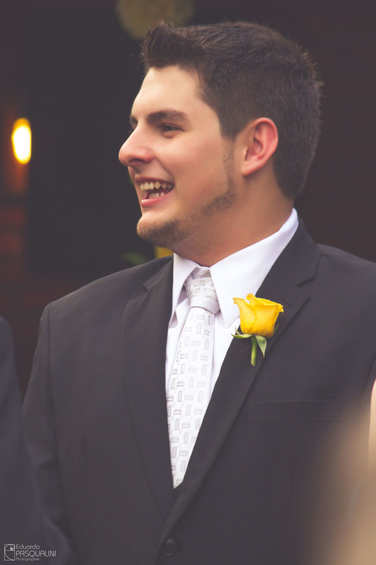 Noivo Rodnei em foto vintage. Fotografia de Eduardo Pasqualini, fotógrafo de casamentos e ensaios em Rio do Sul, Santa Catarina. Villa Viver.