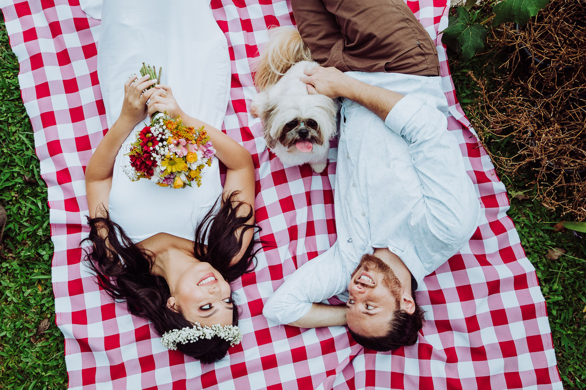 Piquenique. Pre-Casamento Carla Mariane e Tiago. Sítio Pontal das Águas, Albertina. Fotografia de Eduardo Pasqualini, fotógrafo de casamentos e ensaios em Rio do Sul, Santa Catarina.