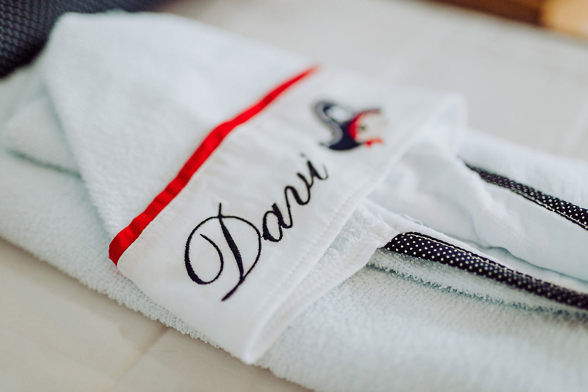 Cheirinho de criança. Ensaio Gestante Ângela e Anderson, Gestação Davi. Cachoeira Trombudo Central. Fotografia de Eduardo Pasqualini, fotógrafo de casamentos e ensaios em Rio do Sul, Santa Catarina.