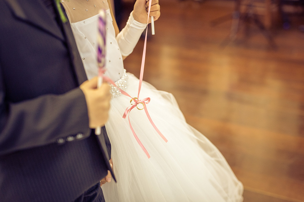 As alianças serão entregues para o casamento de Cátia e Denis. Eduardo Pasqualini Fotografias - Fotógrafo profissional de ensaio e casamento em Rio do Sul, Santa Catarina, Brasil.