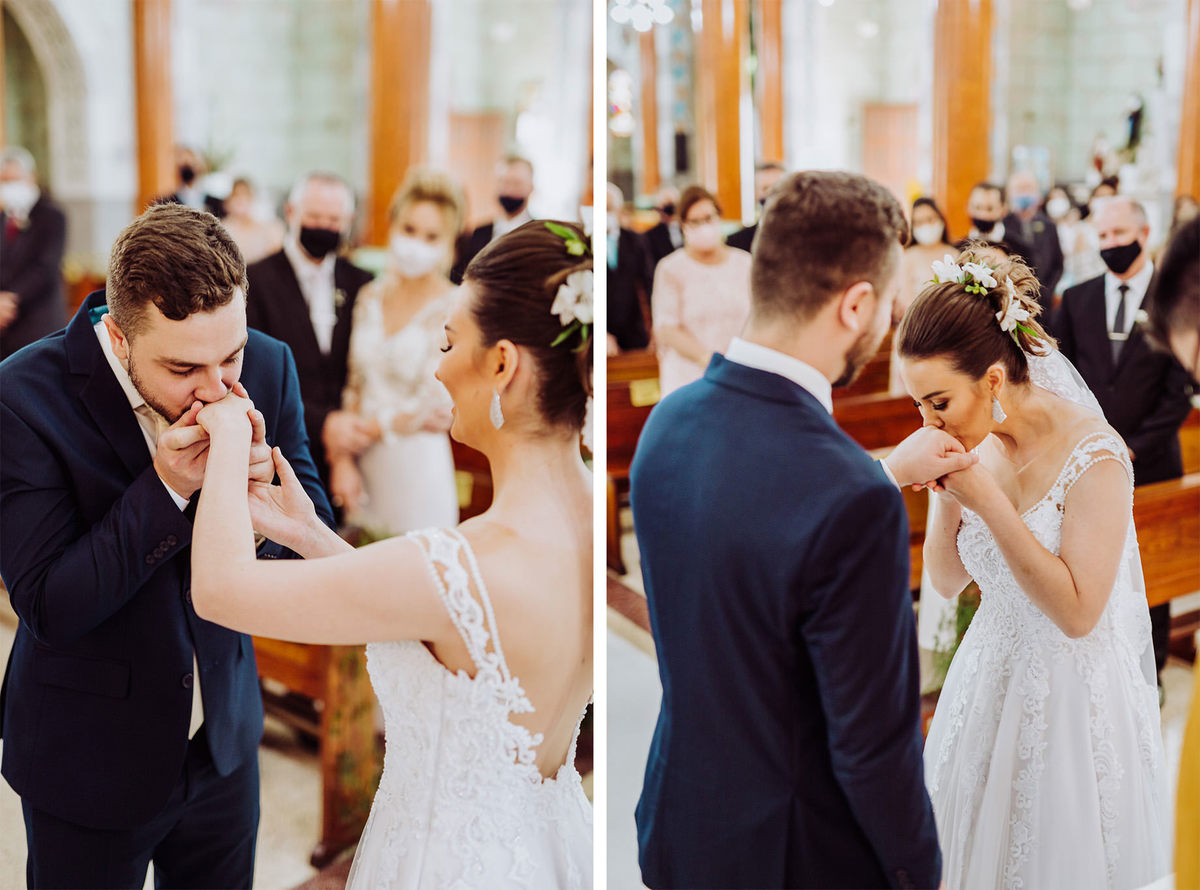 Beijos nas alianças. Casamento Giovanna e Nelso. Catedral São João Batista. Fotografia de Eduardo Pasqualini, fotógrafo de casamento, família e ensaios em Rio do Sul, Santa Catarina.