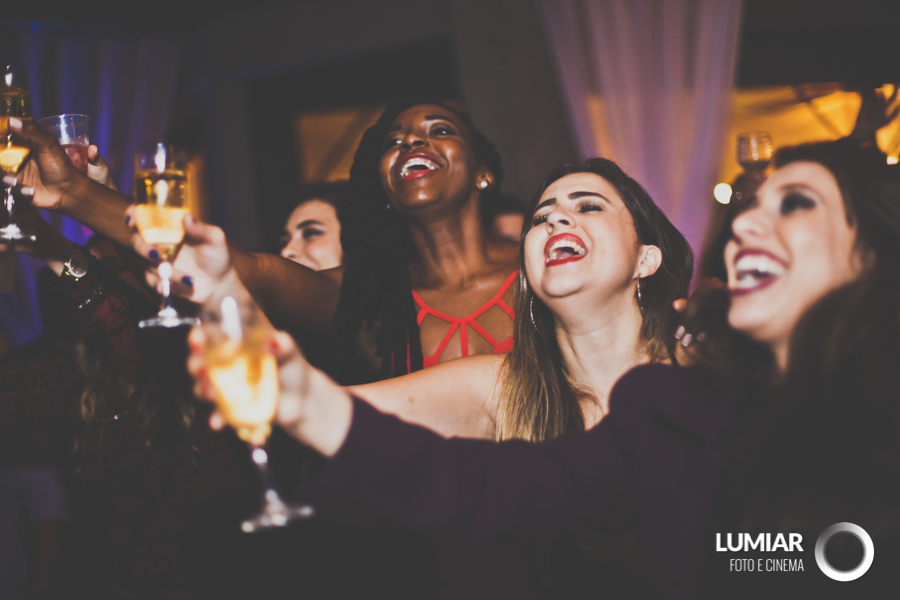 convidados da festa de casamento