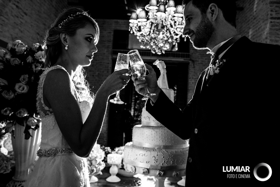 brinde na mesa do bolo