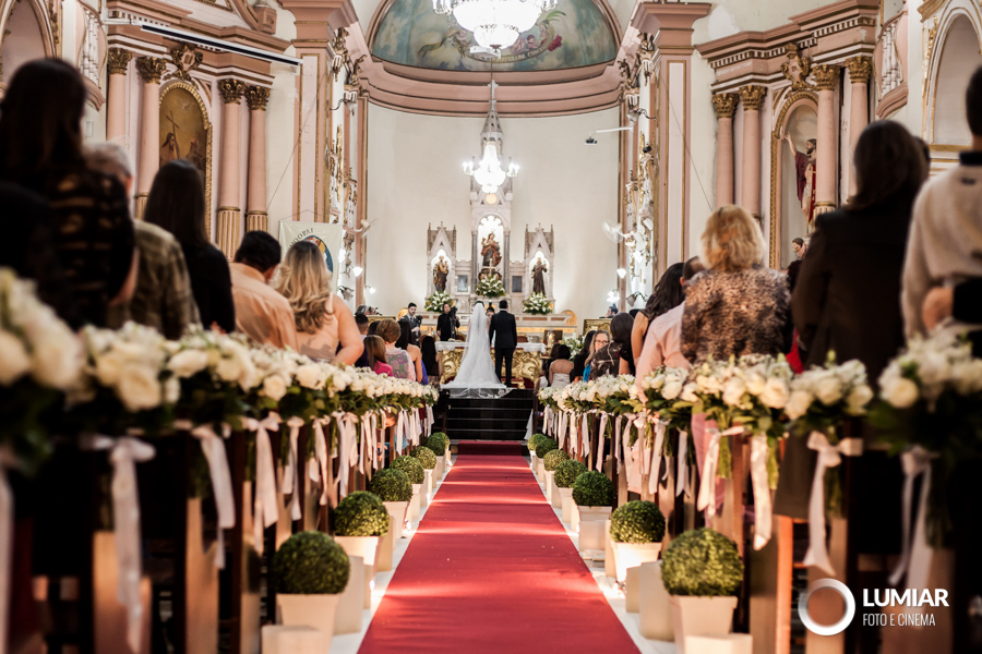 lindo casamento na igreja matriz de jacareí