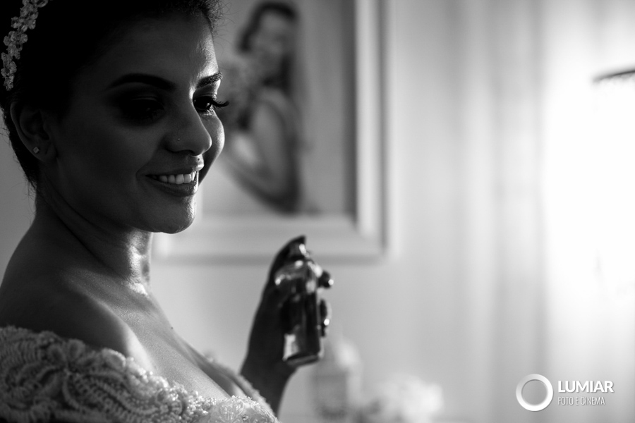 noiva se prepara para casamento