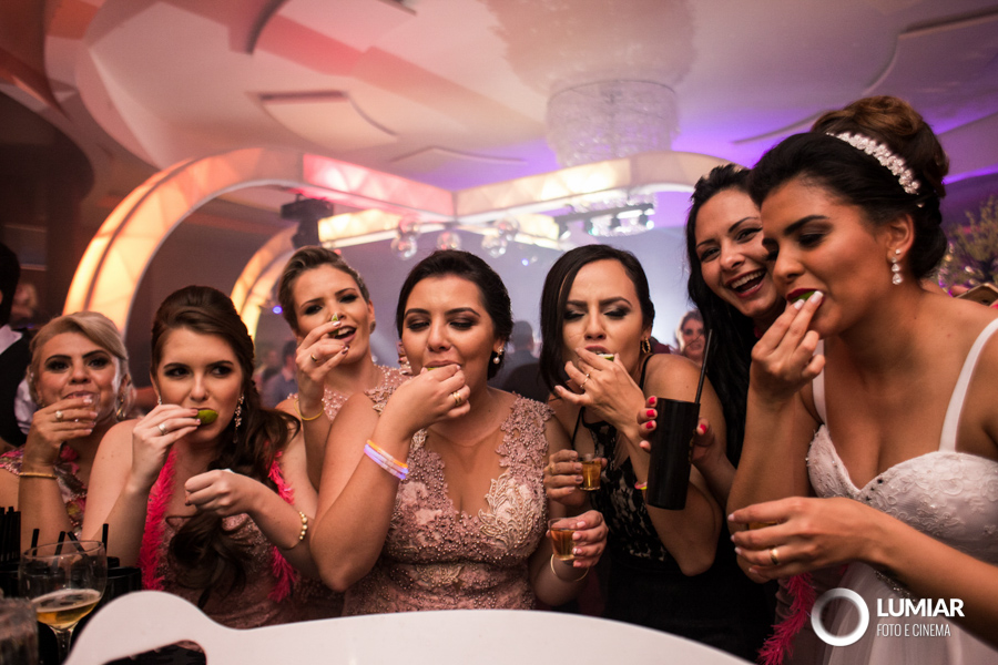 bartenders no casamento