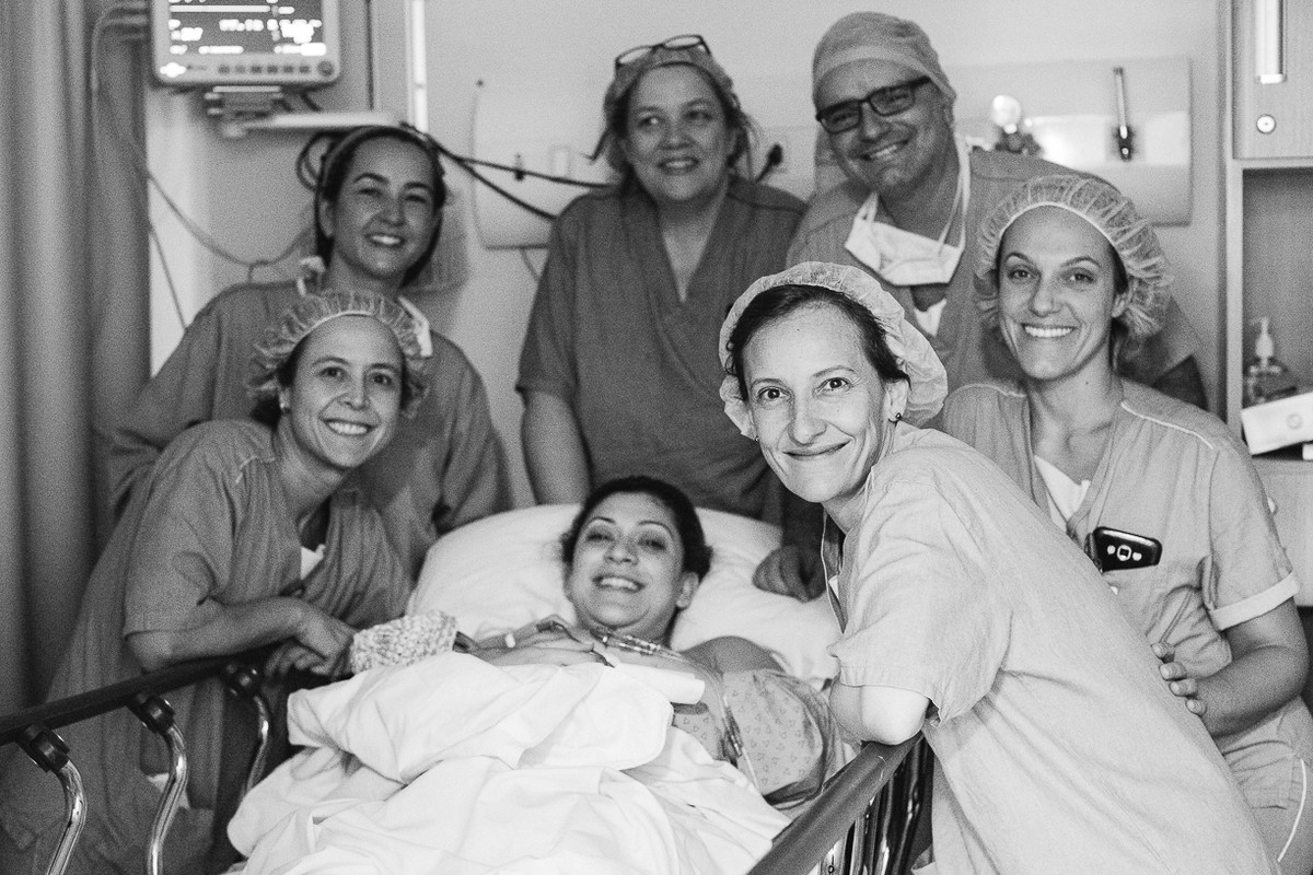 dra andrea campos e sua equipe no einstein