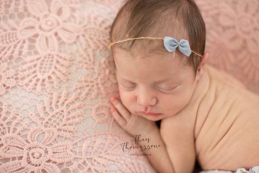 detalhes da fotografia newborn