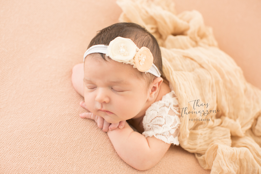 profissional para ensaio de newborn