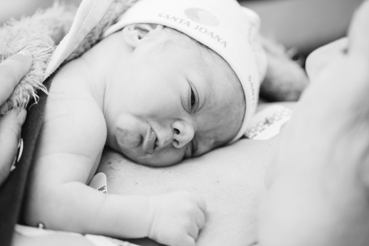 o primeiro colo na maternidade