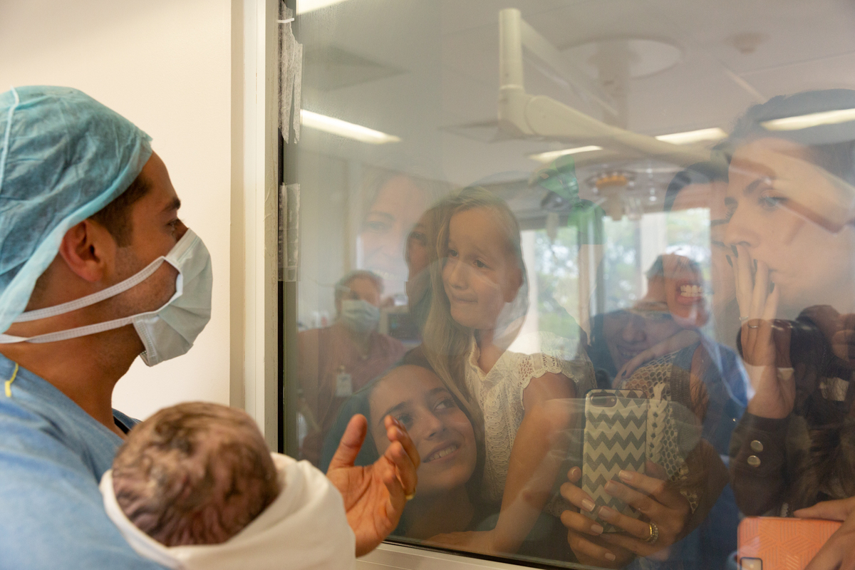 fotos de nascimento com a irmã