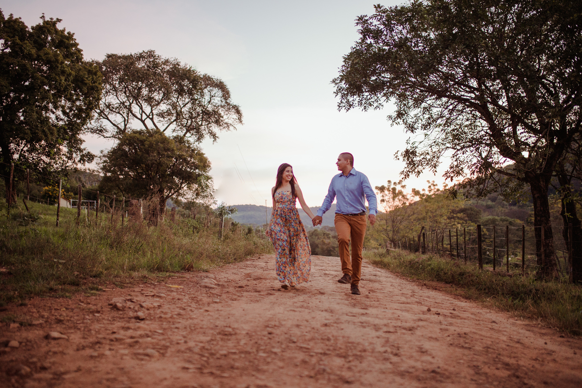 Colonia Independencia - Pre Boda - Soledad Sakai - Casamientos - Fotógrafo de Bodas -Paraguay - sesión de fotos en el campo