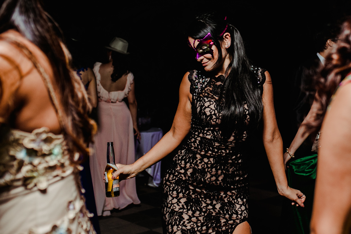 fiesta nocturna en castillo remanso