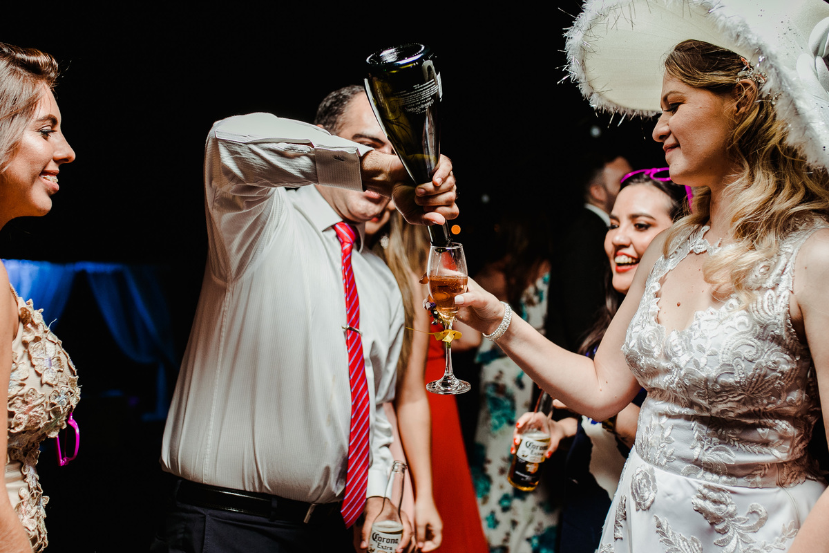 champagne para la novia recien casada