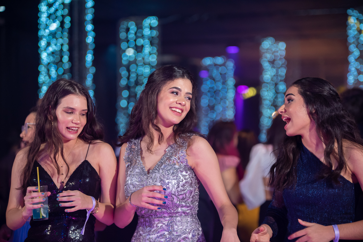 estudio de fotografia em recife - fotografos de recife - book de fotos em recife - ensaio fotografico - fernando de noronha - gestante - aniversario - casamento - noivos - fotografia - olinda - caruaru - carpina - garanhuns - gravata