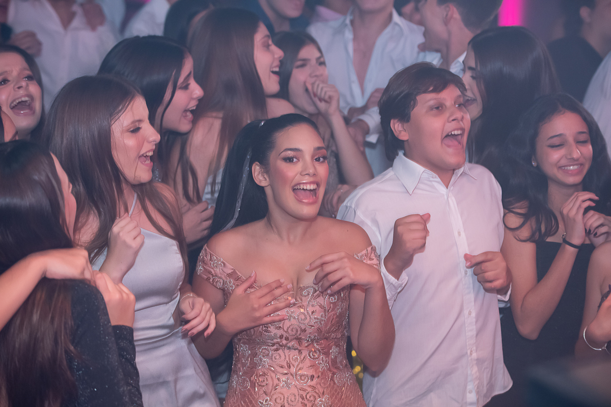 estudio de fotografia em recife - fotografos de recife - book de fotos em recife - ensaio fotografico - fernando de noronha - gestante - aniversario - casamento - noivos - fotografia - olinda - caruaru - carpina - garanhuns - gravata