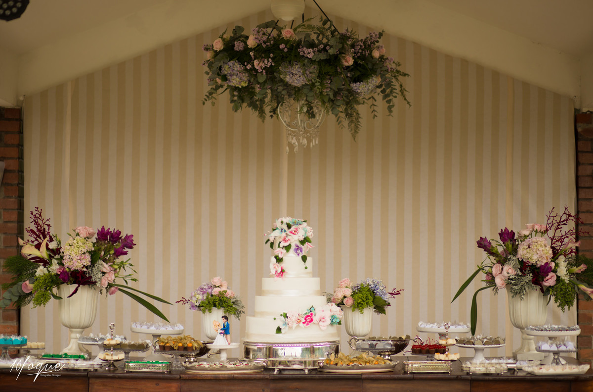Decoração do casamento de Rayssa e Porfírio realizado em Recife - Pernambuco