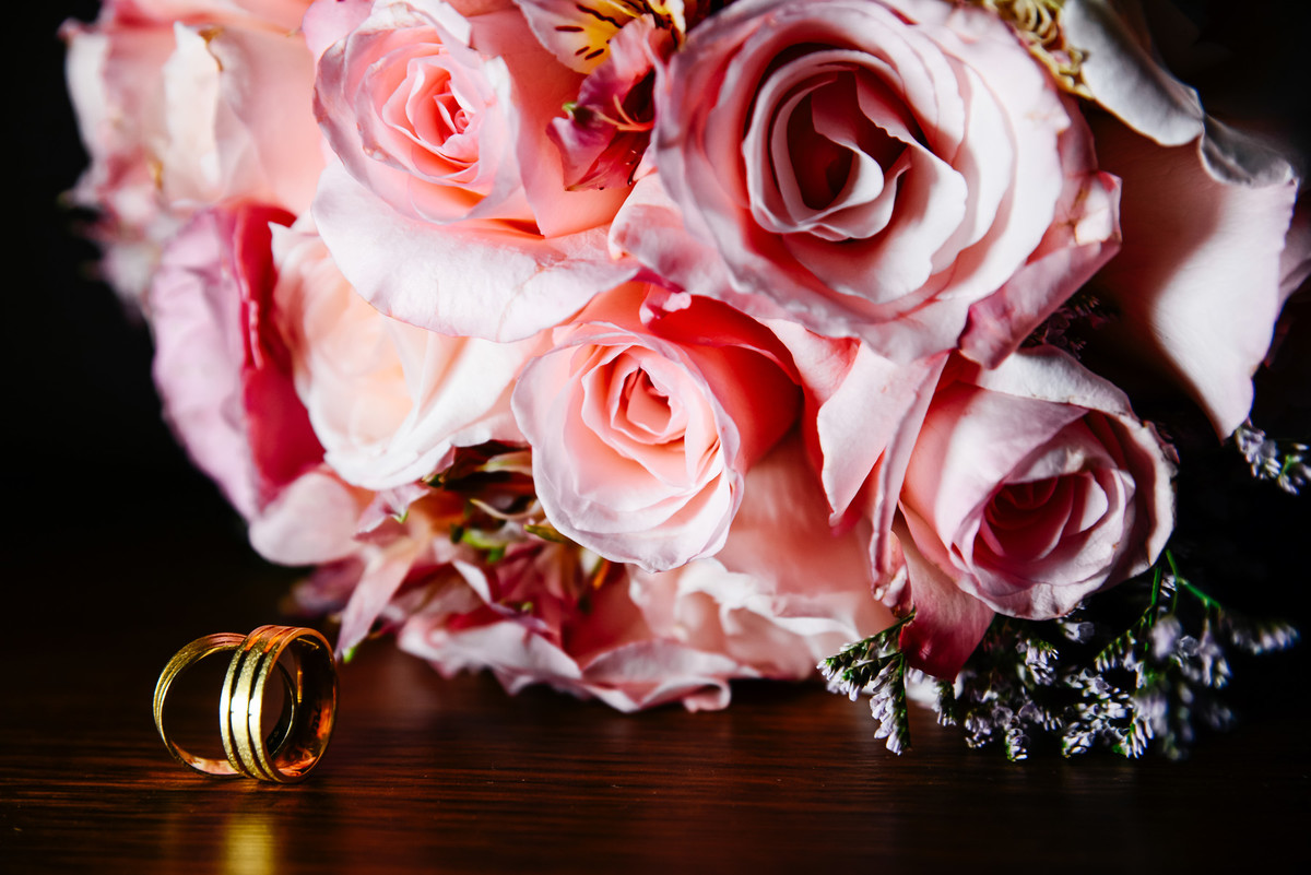 Buque do casaento de Juliana e Giovanni realizado em Recife - Pernambuco