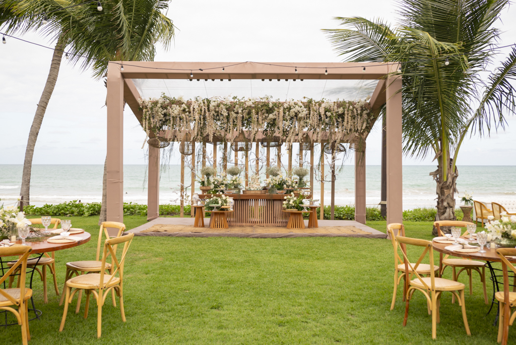 #Fotografodecasamento #casamento #casamentonapraia #casamentonocampo #ensaioprewedding #noivas #noivos #igreja #prewedding #casamentopenaareia #destinationWedding #wedding #casamentoemrecife #casamentoempernambuco