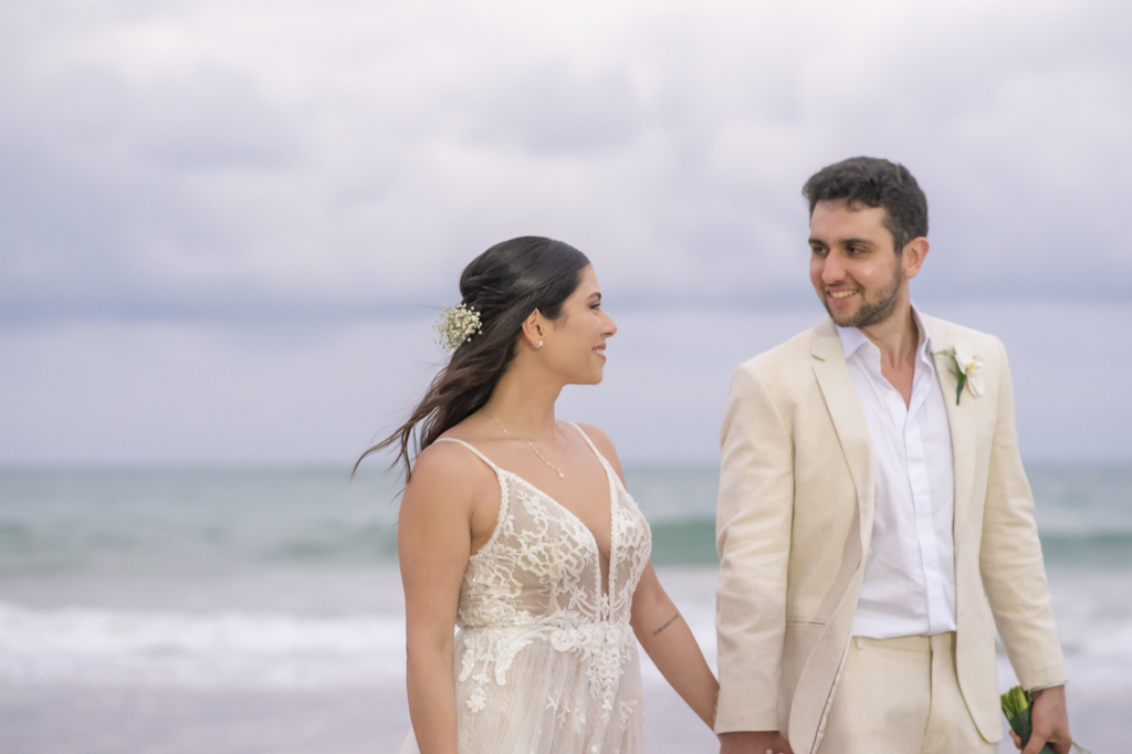 #Fotografodecasamento #casamento #casamentonapraia #casamentonocampo #ensaioprewedding #noivas #noivos #igreja #prewedding #casamentopenaareia #destinationWedding #wedding #casamentoemrecife #casamentoempernambuco