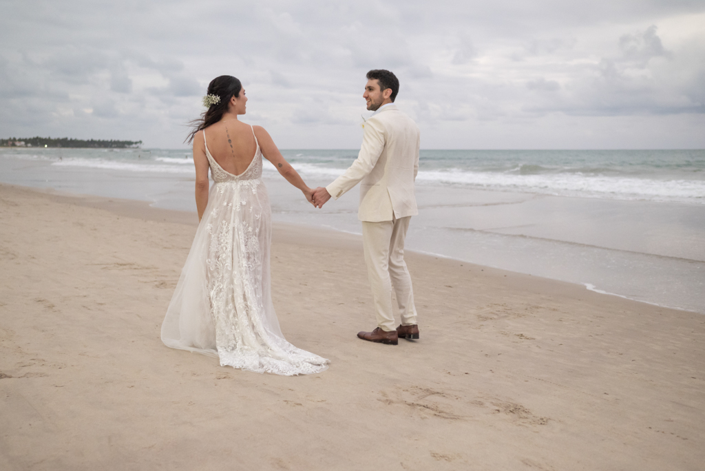 #Fotografodecasamento #casamento #casamentonapraia #casamentonocampo #ensaioprewedding #noivas #noivos #igreja #prewedding #casamentopenaareia #destinationWedding #wedding #casamentoemrecife #casamentoempernambuco