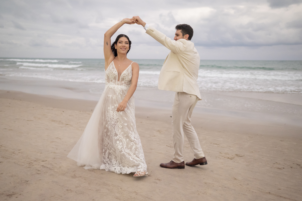 #Fotografodecasamento #casamento #casamentonapraia #casamentonocampo #ensaioprewedding #noivas #noivos #igreja #prewedding #casamentopenaareia #destinationWedding #wedding #casamentoemrecife #casamentoempernambuco