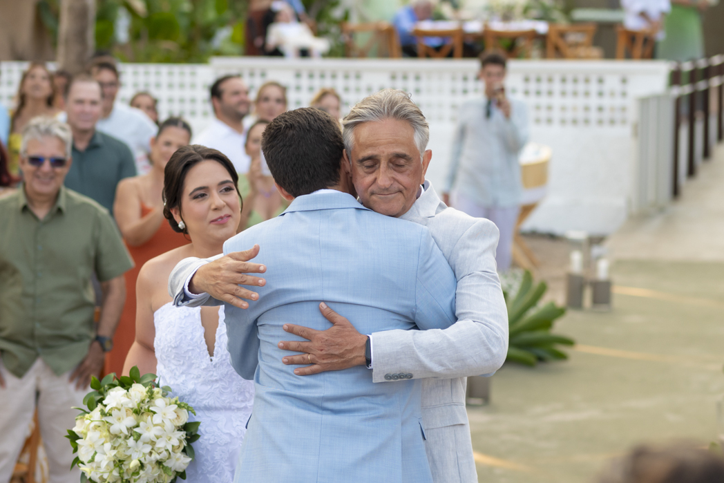 #Fotografodecasamento #casamento #casamentonapraia #casamentonocampo #ensaioprewedding #noivas #noivos #igreja #prewedding #casamentopenaareia #destinationWedding #wedding #casamentoemrecife #casamentoempernambuco