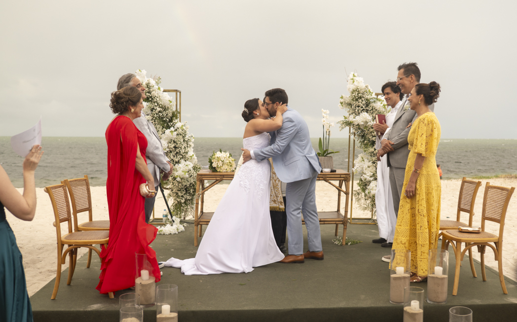 #Fotografodecasamento #casamento #casamentonapraia #casamentonocampo #ensaioprewedding #noivas #noivos #igreja #prewedding #casamentopenaareia #destinationWedding #wedding #casamentoemrecife #casamentoempernambuco