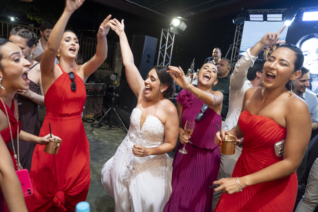 #Fotografodecasamento #casamento #casamentonapraia #casamentonocampo #ensaioprewedding #noivas #noivos #igreja #prewedding #casamentopenaareia #destinationWedding #wedding #casamentoemrecife #casamentoempernambuco