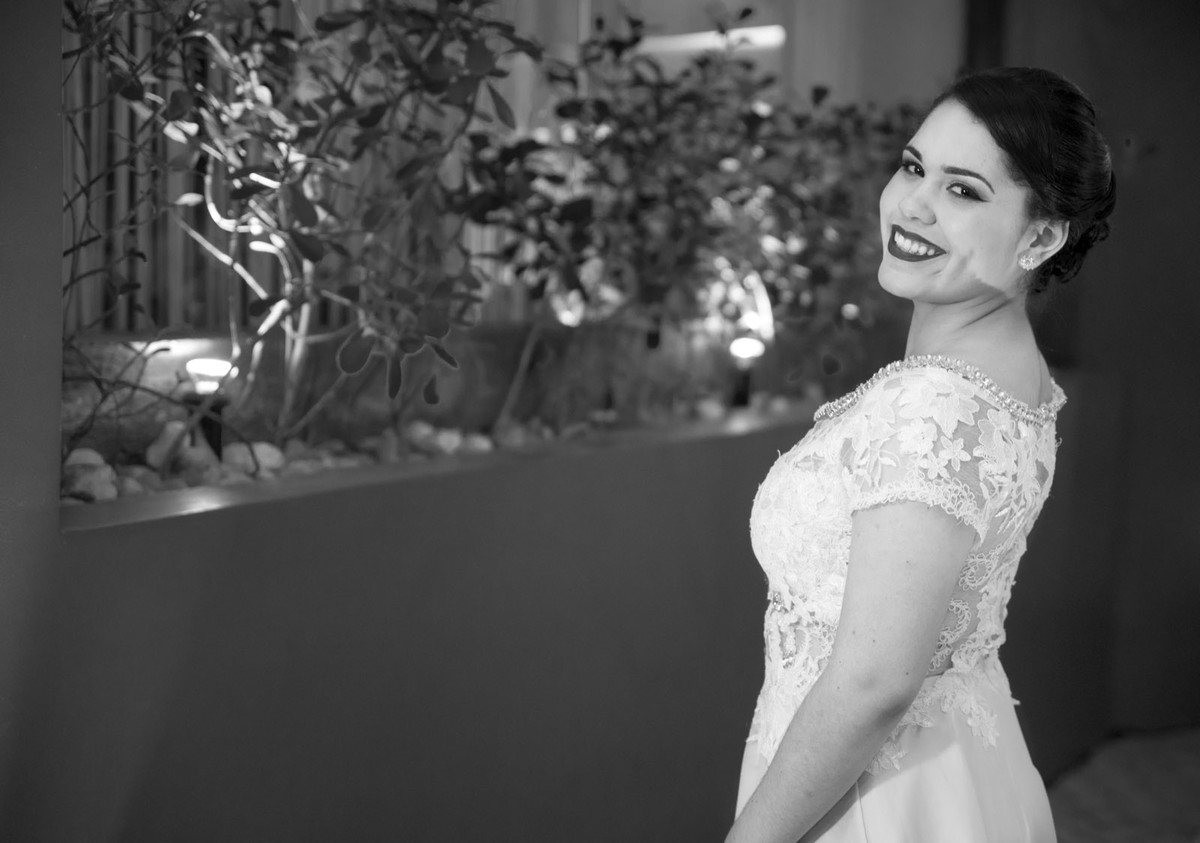 Debutante Ester na sua linda festa de 15 anos realizada em Recife.